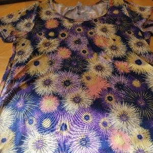 Lularoe classic t